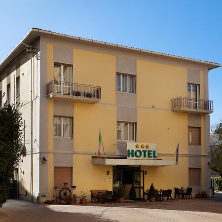 Parking Hotel Giardino Livorno Eksteriør billede
